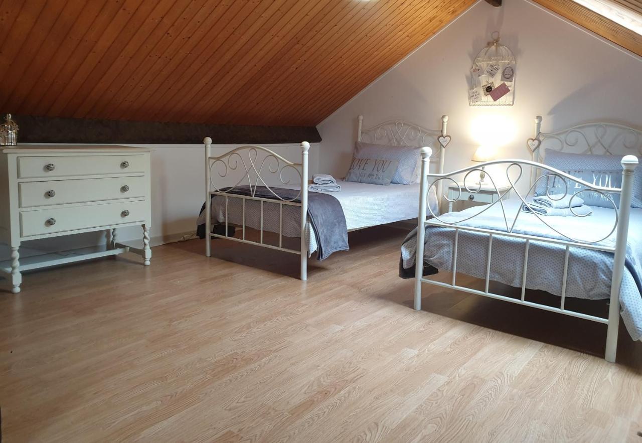 Les Gages Villa Brece  Eksteriør bilde