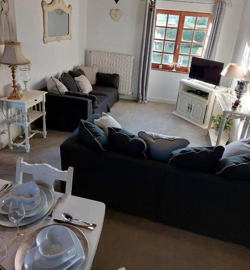 Les Gages Villa Brece  Eksteriør bilde