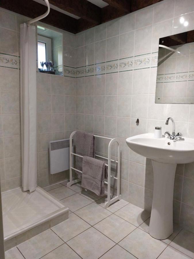 Les Gages Villa Brece  Eksteriør bilde