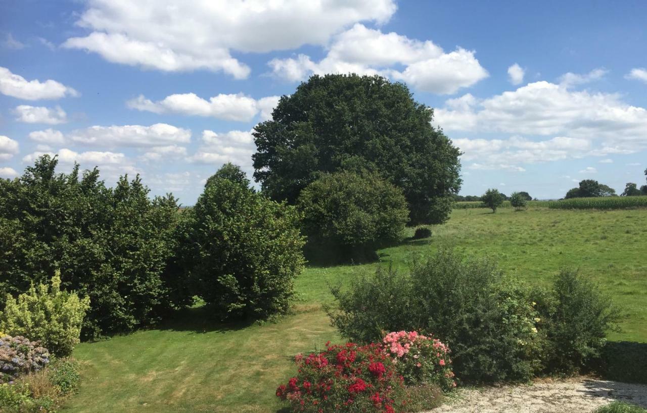 Les Gages Villa Brece  Eksteriør bilde